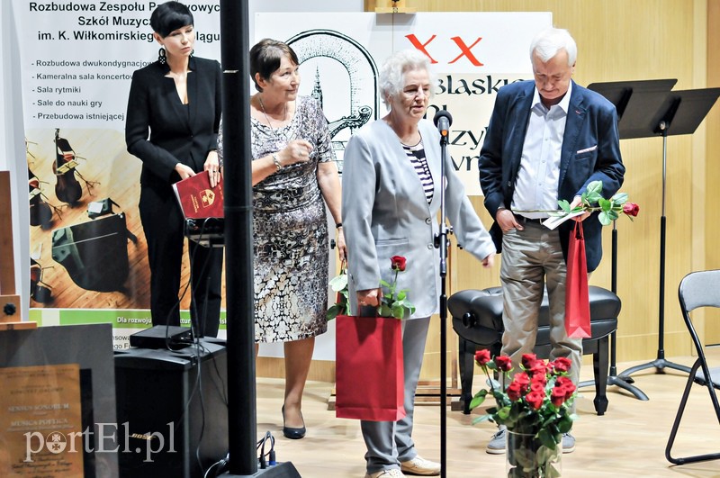 Muzykę dawną znają i grają tu od dawna zdjęcie nr 108985