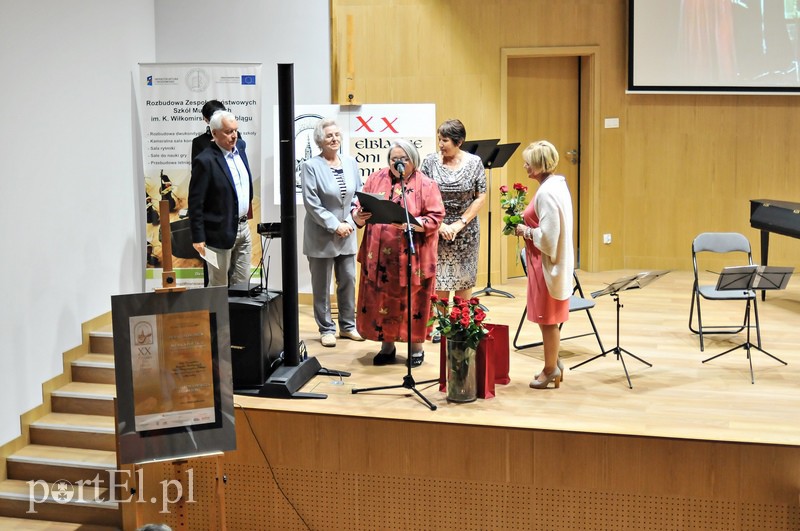 Muzykę dawną znają i grają tu od dawna zdjęcie nr 108983