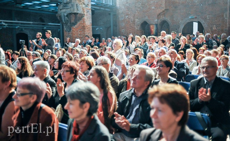 Cantata w Galerii El: były nawet tańce zdjęcie nr 109206