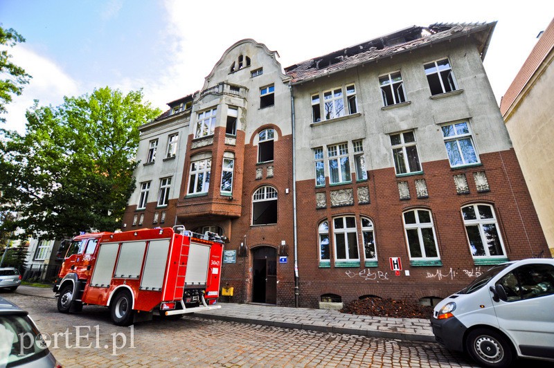  Pożar przy ul. Powstańców Warszawskich. Płonęła zabytkowa kamienica zdjęcie nr 109798