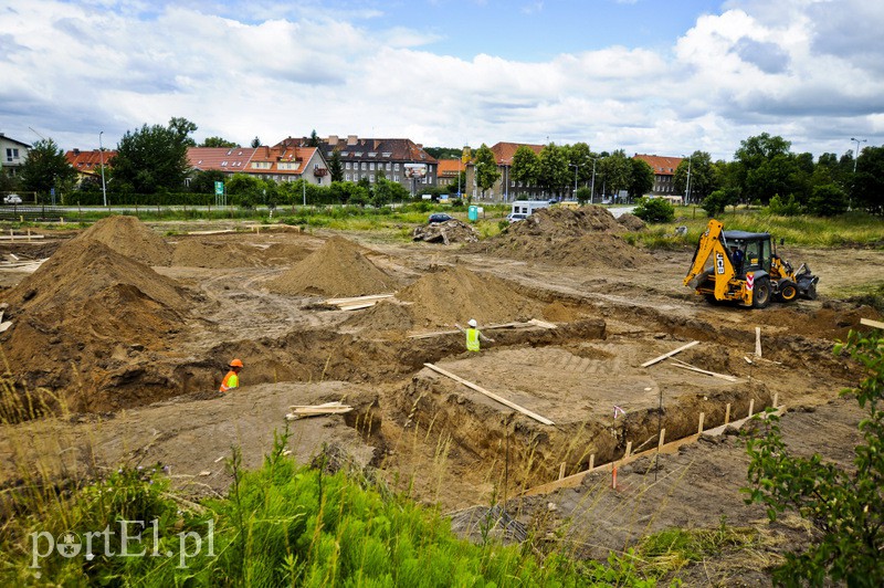 Budowa na rogu Rawskiej i Łęczyckiej zdjęcie nr 109858