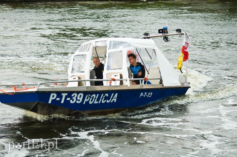  Policyjny festyn w deszczu zdjęcie nr 110605