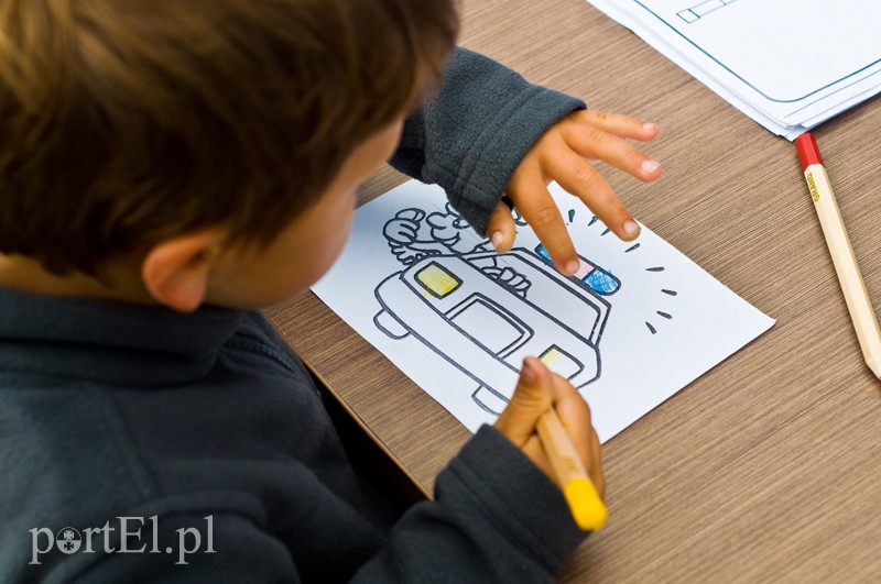  Policyjny festyn w deszczu zdjęcie nr 110586