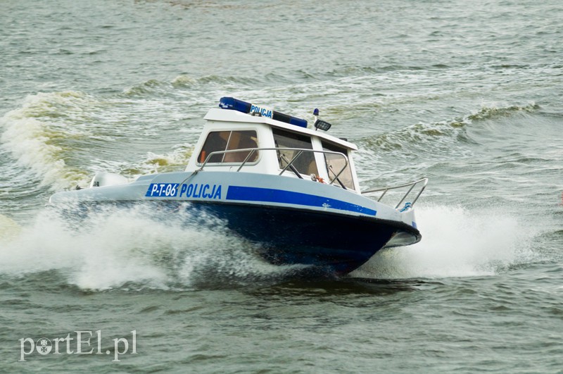  Policyjny festyn w deszczu zdjęcie nr 110607