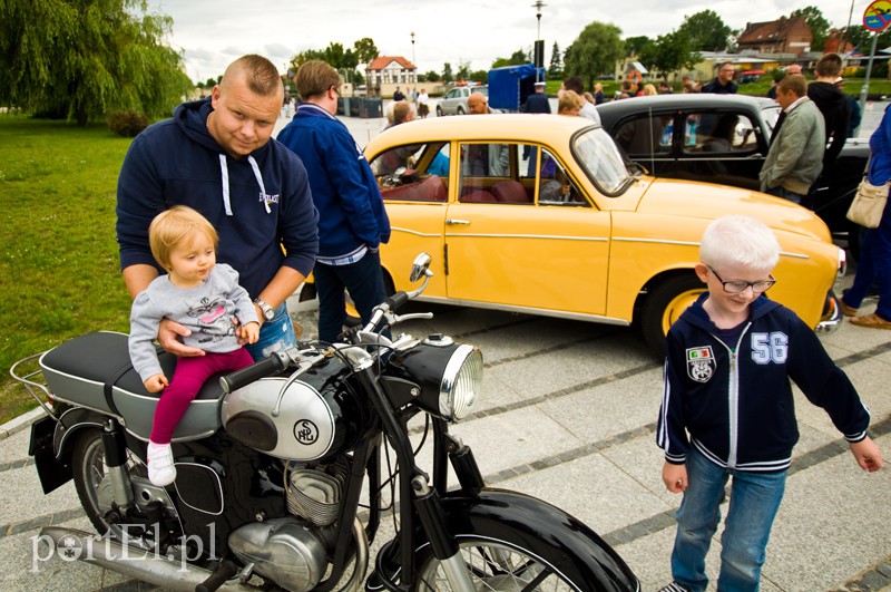  Policyjny festyn w deszczu zdjęcie nr 110590