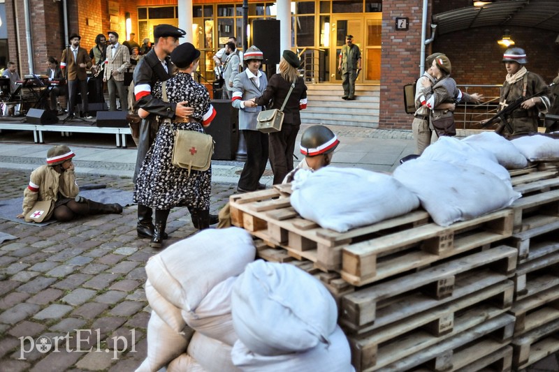 Elbląg pokazał, czym było Powstanie zdjęcie nr 111031