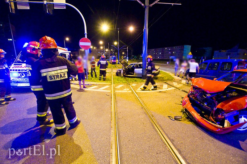  Znów wypadek na 12 lutego, tym razem wyżej zdjęcie nr 111108