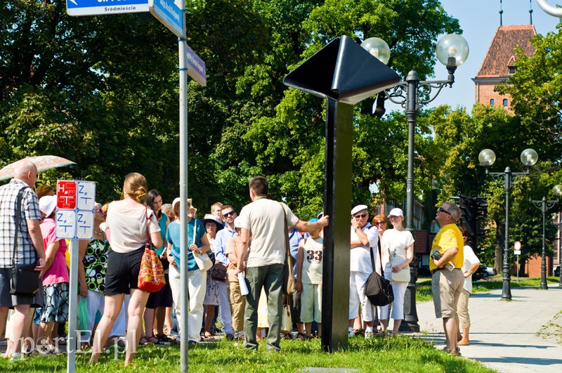 Spacer z przewodnikiem formy przestrzenne zdjęcie nr 111247