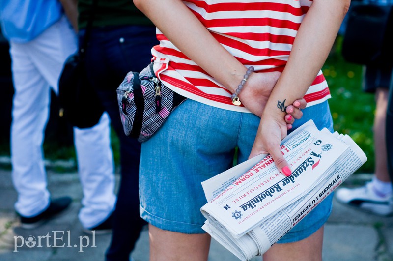 Spacer z przewodnikiem formy przestrzenne zdjęcie nr 111233