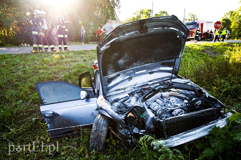  Ciężarówka zderzyła się z autem osobowym. Są ranni zdjęcie nr 111550