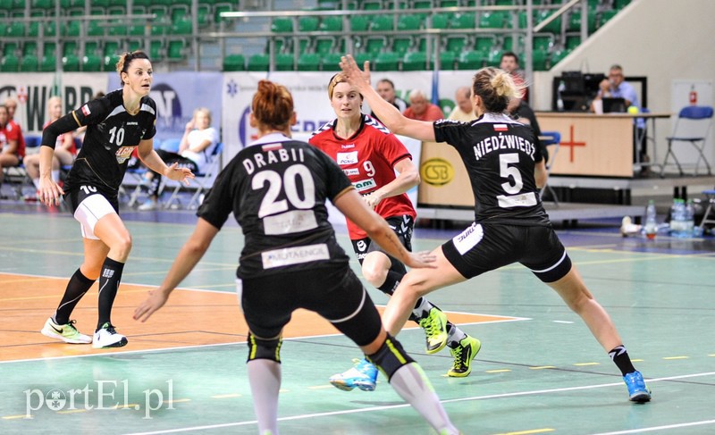 Start bliski zremisowania z mistrzyniami  zdjęcie nr 111973