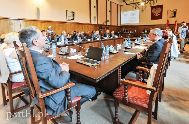 Trzeba mówić jednym głosem zdjęcie nr 112103