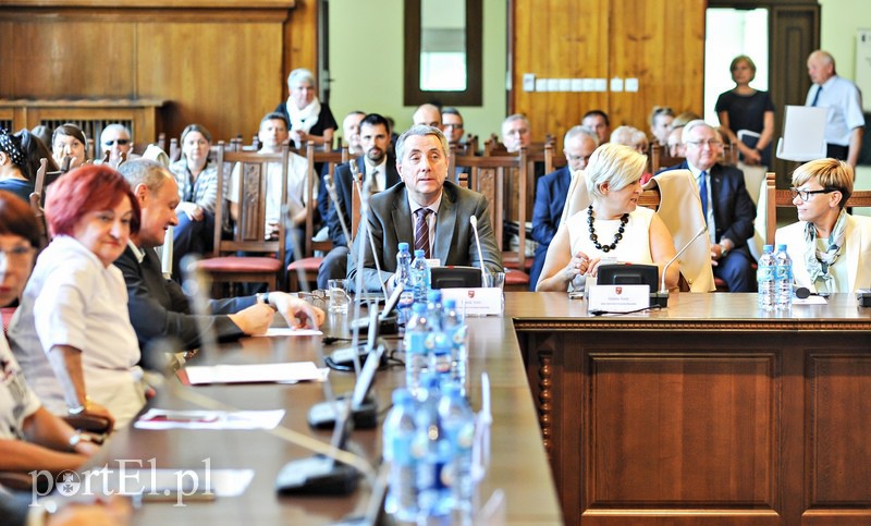 Trzeba mówić jednym głosem zdjęcie nr 112092