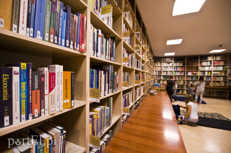  Czy w bibliotece straszy? zdjęcie nr 112218