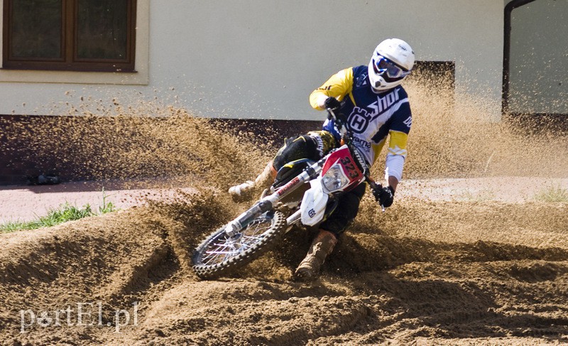 Niestraszny im nawet krajobraz księżycowy zdjęcie nr 112576