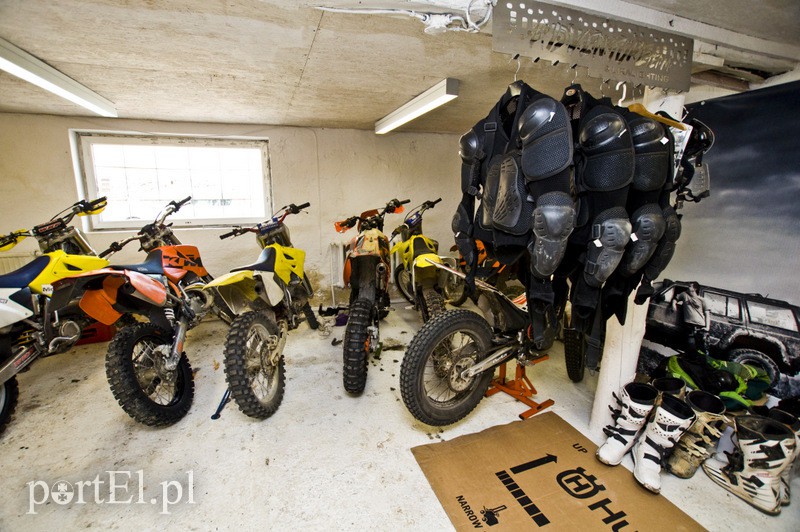 Niestraszny im nawet krajobraz księżycowy zdjęcie nr 112568