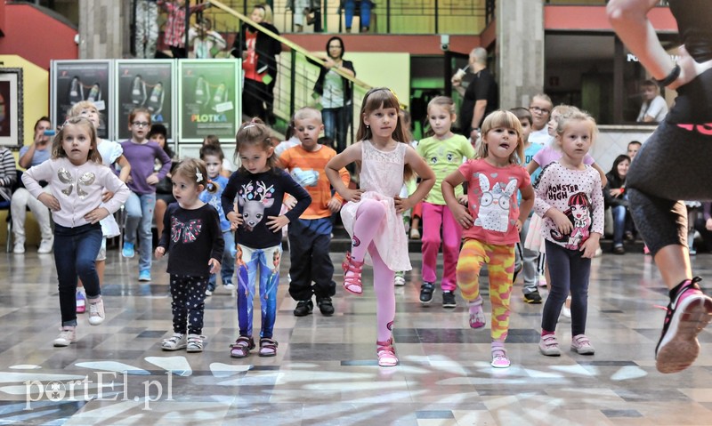 Tanecznym krokiem w nowy sezon zdjęcie nr 112714