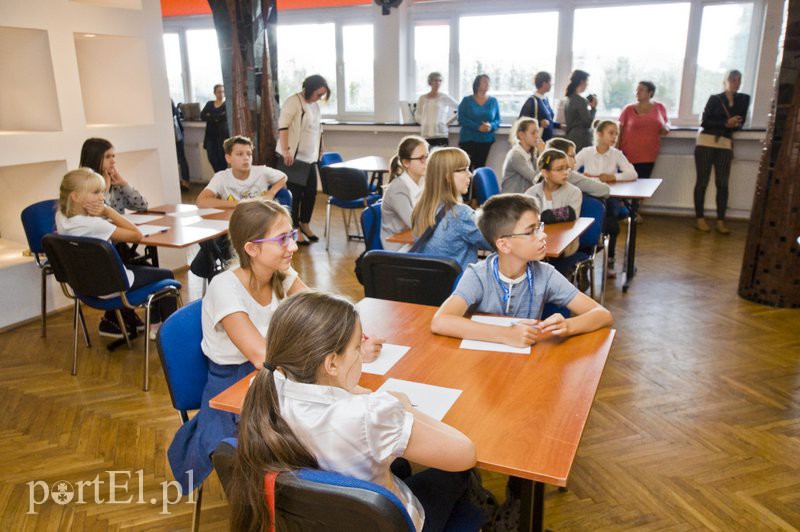 Elbląg  Dla kogo kłótnia i chichot to nie problem?