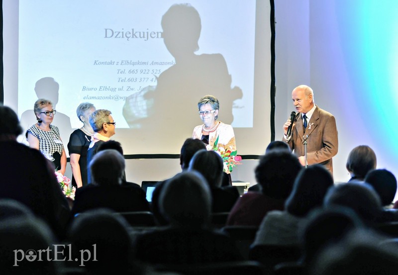  Oby nowych koleżanek było jak najmniej zdjęcie nr 112888