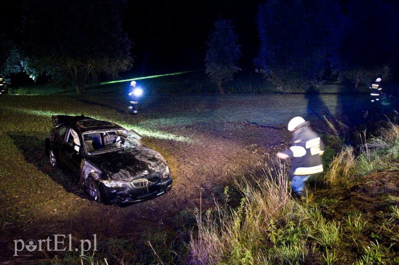 Dachowanie w BMW, wszyscy byli pijani zdjęcie nr 112903