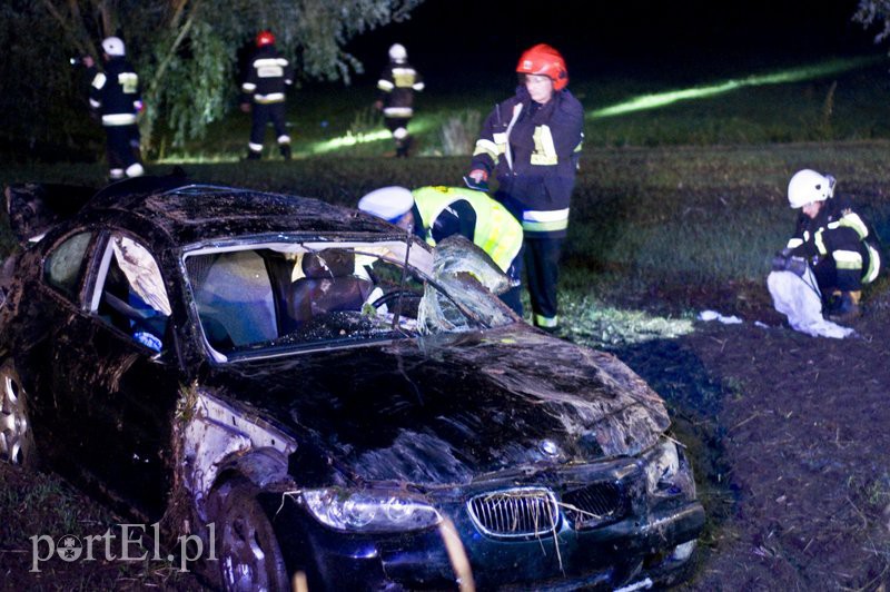  Dachowanie w BMW, wszyscy byli pijani zdjęcie nr 112893