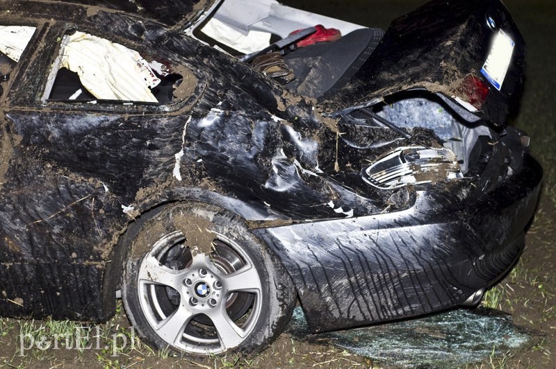  Dachowanie w BMW, wszyscy byli pijani zdjęcie nr 112896