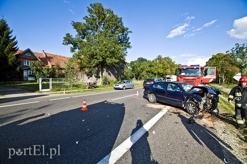  Pijany zderzył się z innym pojazdem. Są korki na  zdjęcie nr 112977