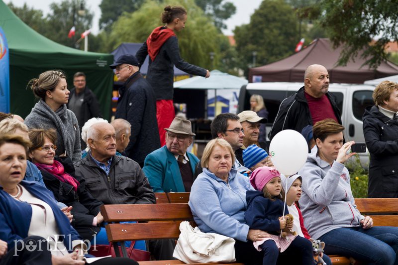 Charyzma i energia na scenie zdjęcie nr 113288