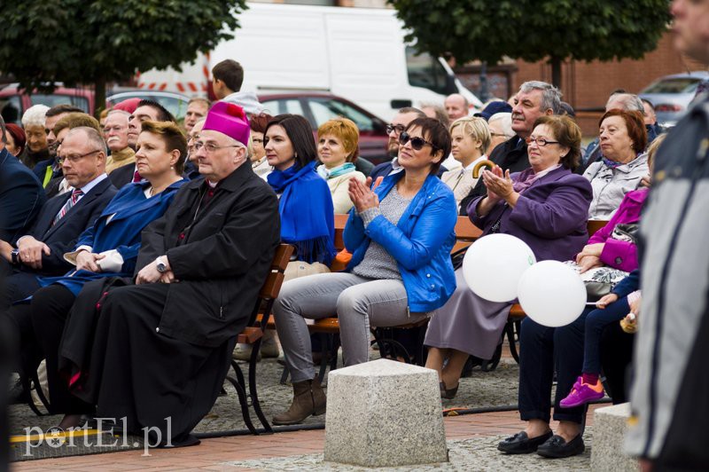 Charyzma i energia na scenie zdjęcie nr 113299