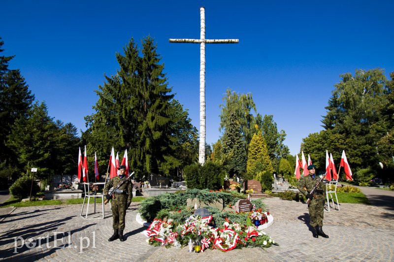  Zginęli, bo byli Polakami. Dzisiaj mieszkańcy oddali im hołd zdjęcie nr 113655