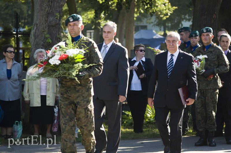  Zginęli, bo byli Polakami. Dzisiaj mieszkańcy oddali im hołd zdjęcie nr 113650