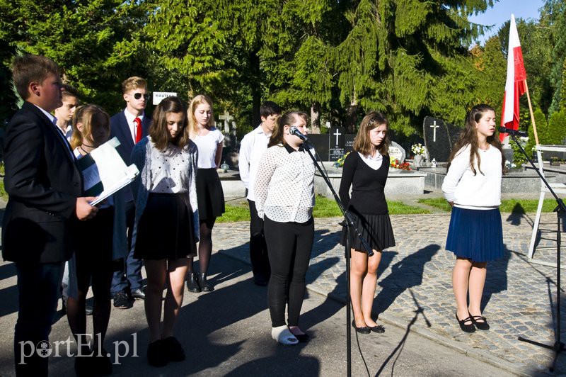  Zginęli, bo byli Polakami. Dzisiaj mieszkańcy oddali im hołd zdjęcie nr 113641