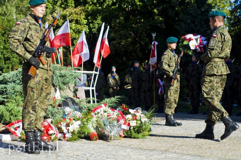  Zginęli, bo byli Polakami. Dzisiaj mieszkańcy oddali im hołd zdjęcie nr 113651