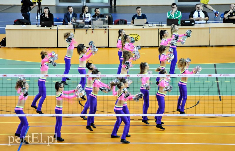 Zaczęli mocnym uderzeniem zdjęcie nr 115129