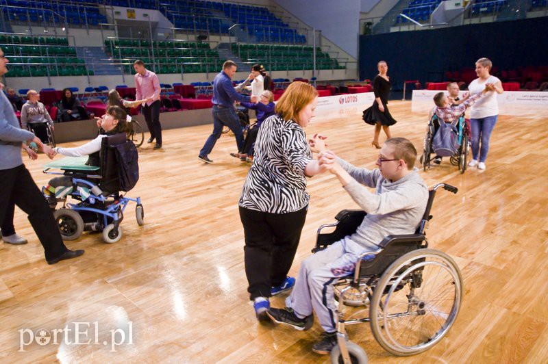 Taniec, który pomaga przekraczać bariery zdjęcie nr 115463
