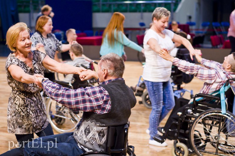 Taniec, który pomaga przekraczać bariery zdjęcie nr 115464