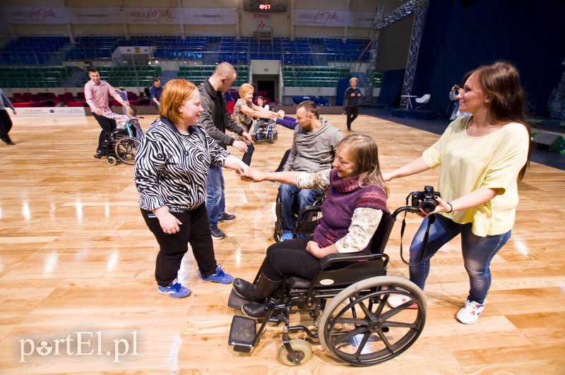 Taniec, który pomaga przekraczać bariery zdjęcie nr 115475