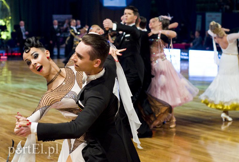  Zatańczyli tango i walca zdjęcie nr 115555