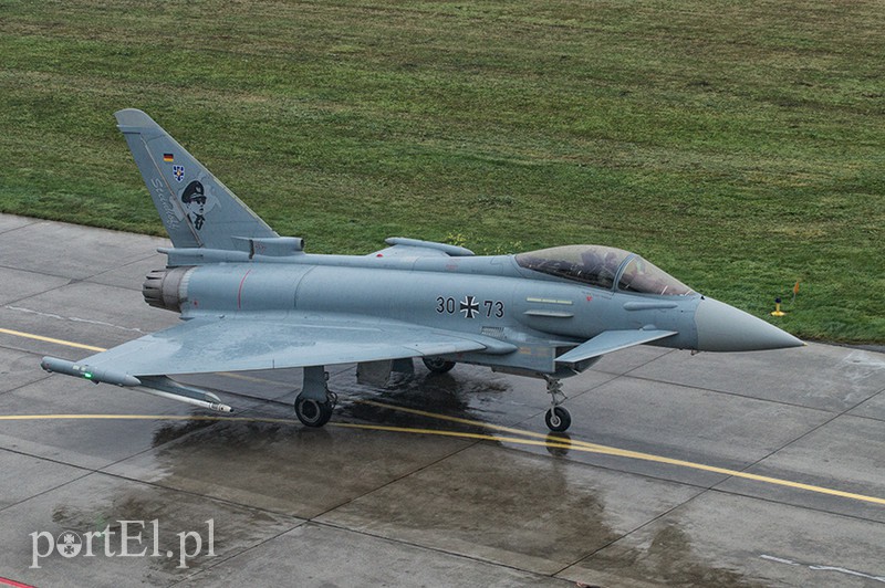 Dragon również w powietrzu zdjęcie nr 115749