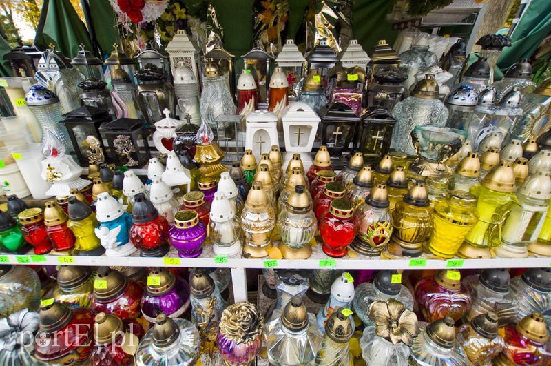 Przygotowania do Wszystkich Świętych zdjęcie nr 116289