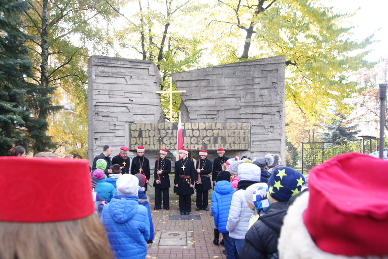 Maszerują, bo pamiętają o zmarłych zdjęcie nr 116312