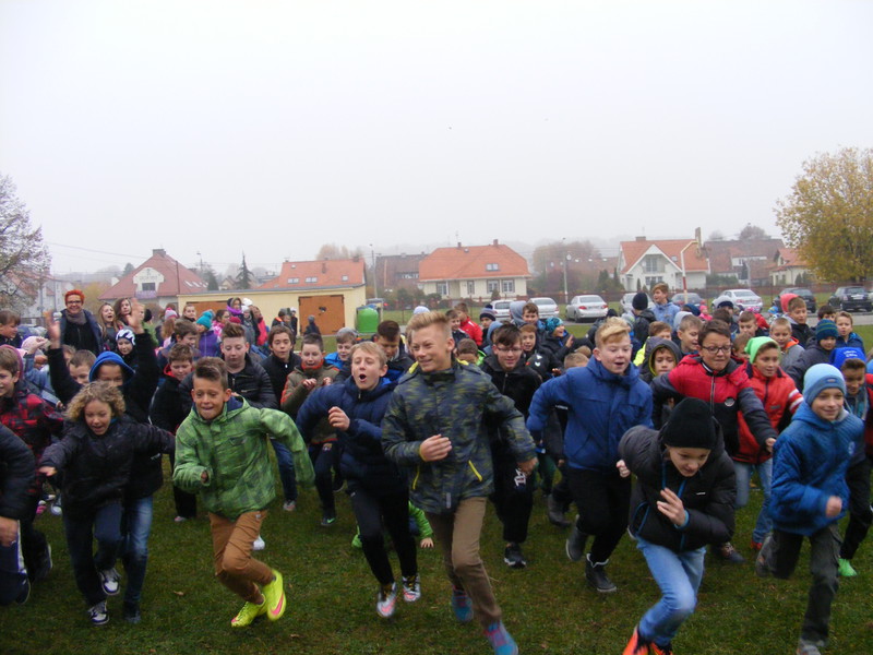 Charytatywny Bieg Niepodległości w SP 16 zdjęcie nr 116495