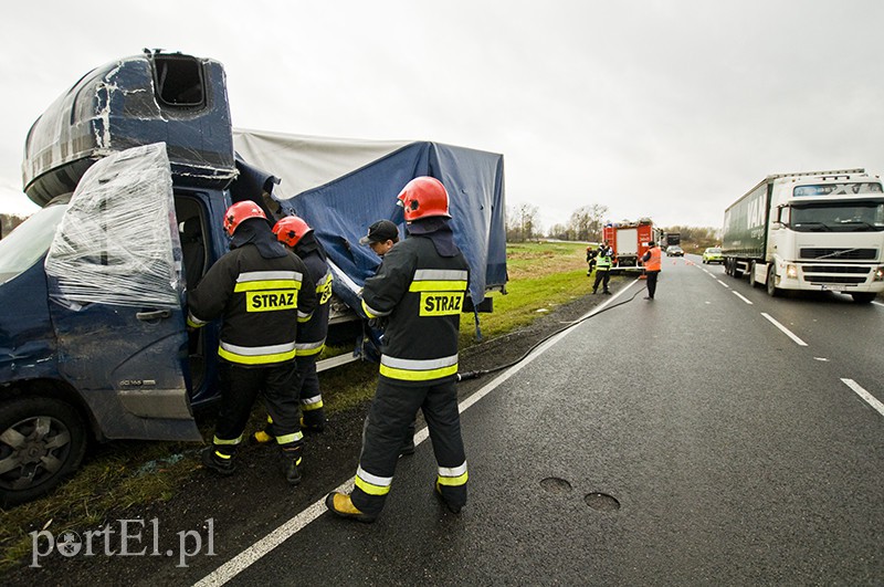  Zahaczył o tira zdjęcie nr 116913