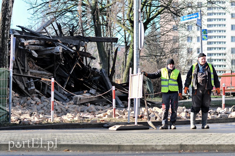 Rozbiórka budynku przy ul. Traugutta zdjęcie nr 117405