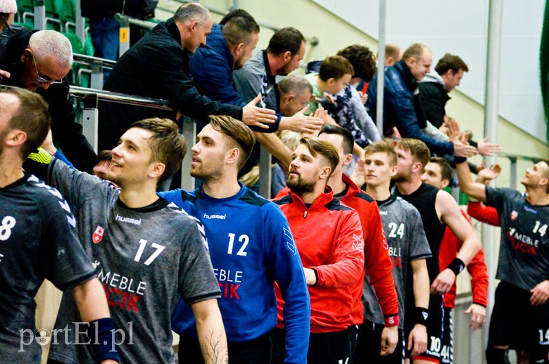  Meblarze wygrali czwarty raz z rzędu (piłka ręczna) zdjęcie nr 117767