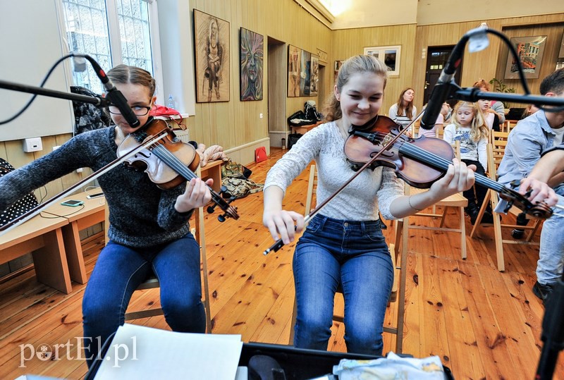  Będą kolędować na znaną i nieznaną nutę zdjęcie nr 117986