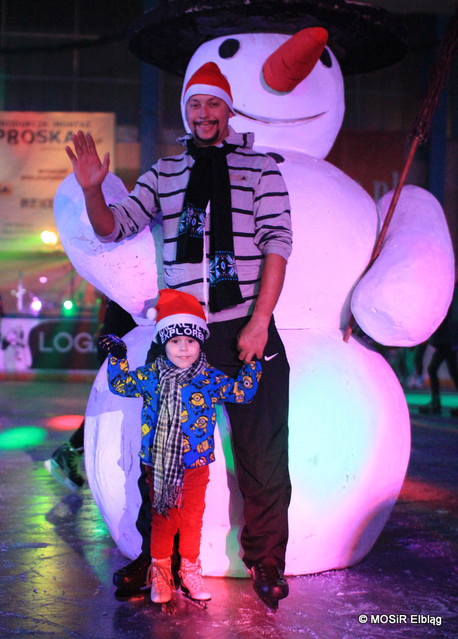 Bawili się z Mikołajem na lodzie zdjęcie nr 118102