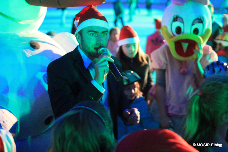 Bawili się z Mikołajem na lodzie zdjęcie nr 118122