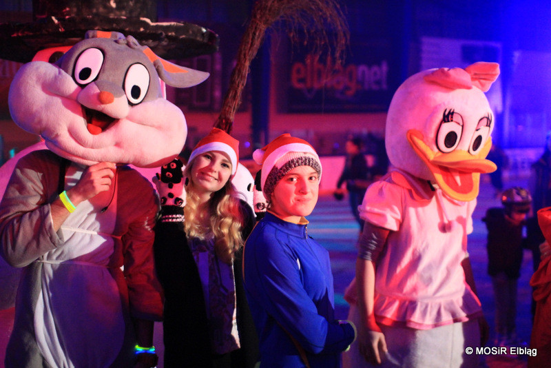 Bawili się z Mikołajem na lodzie zdjęcie nr 118107