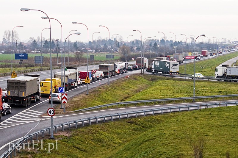 Budowa nowego odcinka drogi S7 zdjęcie nr 118340
